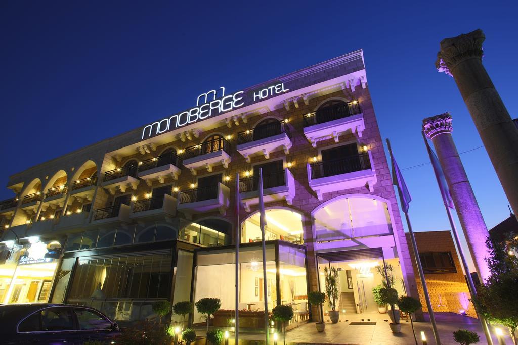 Monoberge Hotel Byblos Exteriör bild
