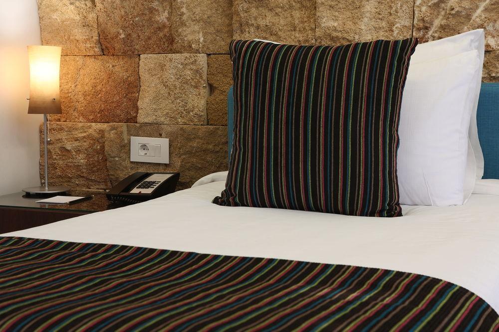 Monoberge Hotel Byblos Exteriör bild